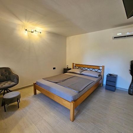 Keser Apartments Rovinj Exterior photo