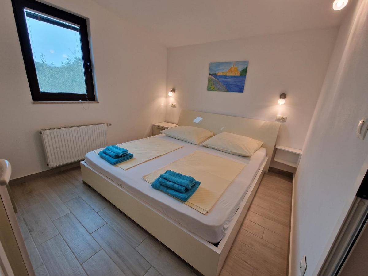 Keser Apartments Rovinj Exterior photo